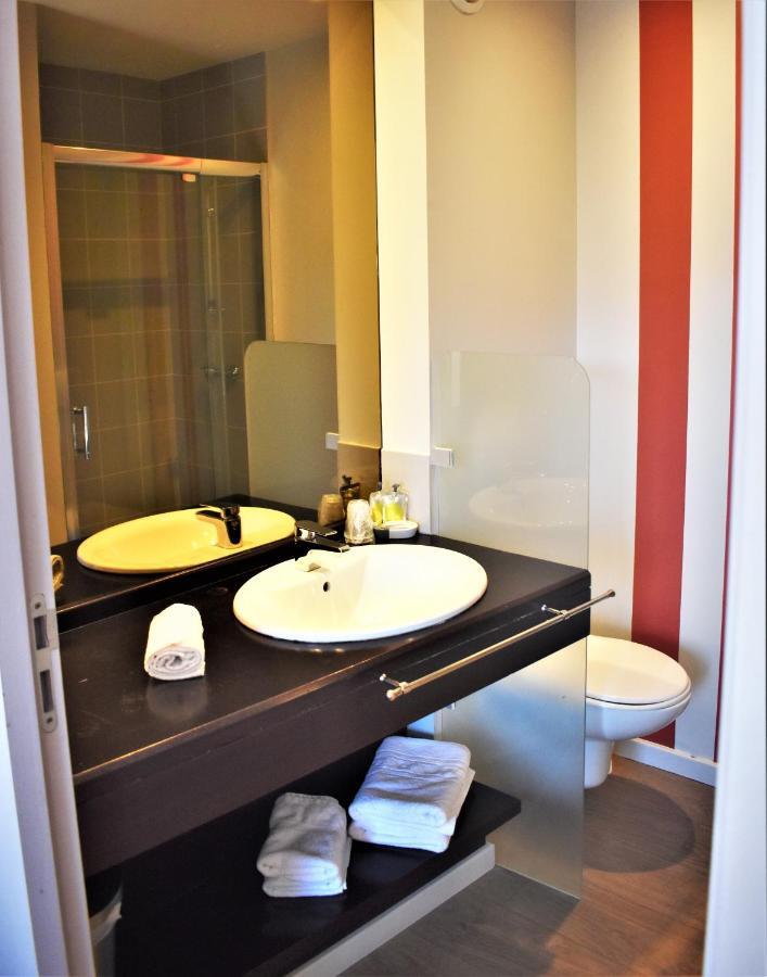 La Llagonne Hotel Corrieu מראה חיצוני תמונה